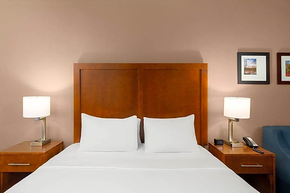 Wingate by Wyndham Clearfield