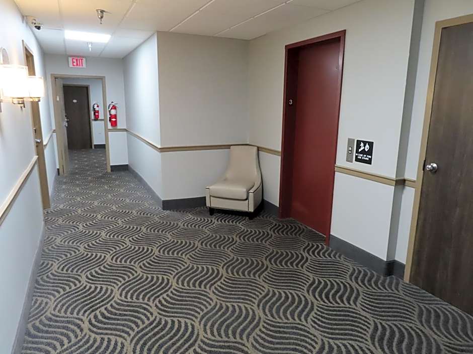 St. Charles Hotel - Hudson