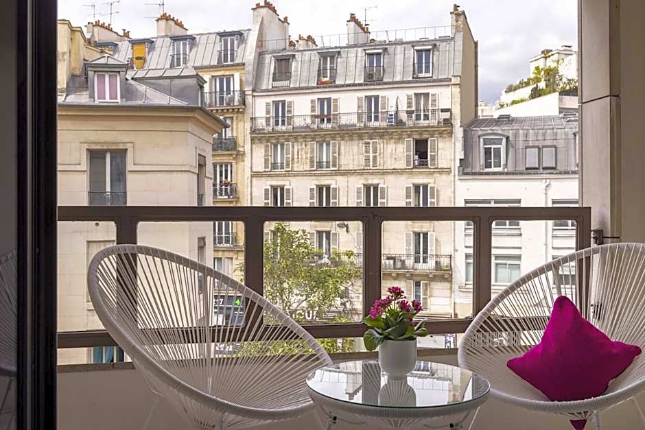 Hotel Paris Louis Blanc