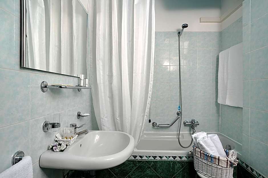 Albergo Hotel Raffaello