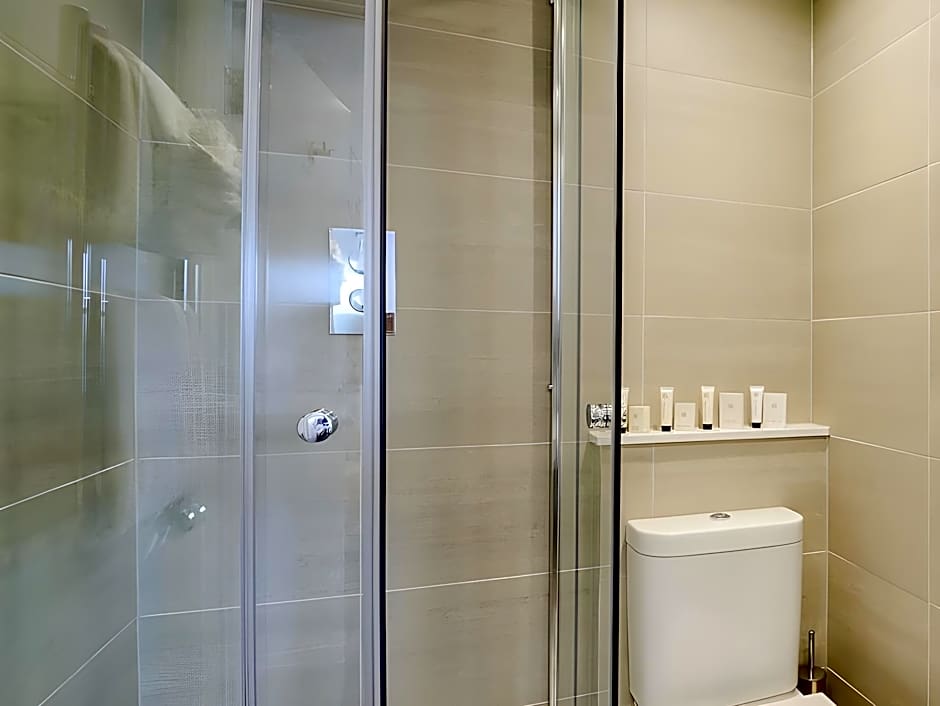 LAK Serviced Apartments