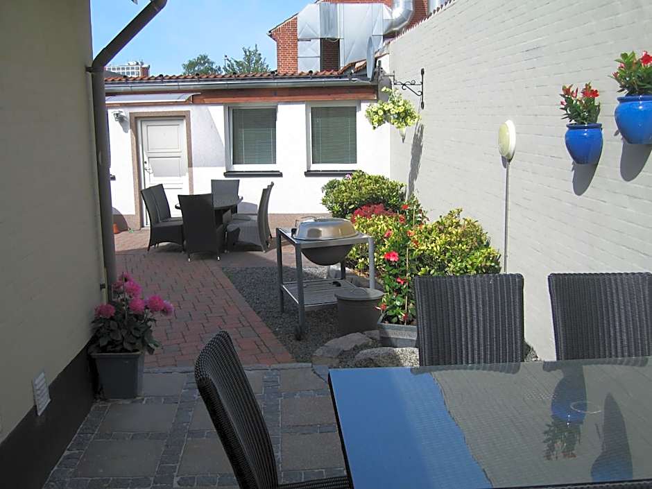 Amalie Bed and Breakfast & Apartments