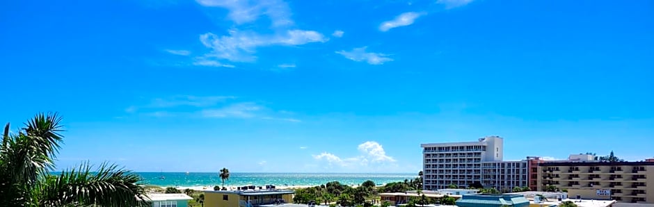 Sunset Sands from Oasis Getaways