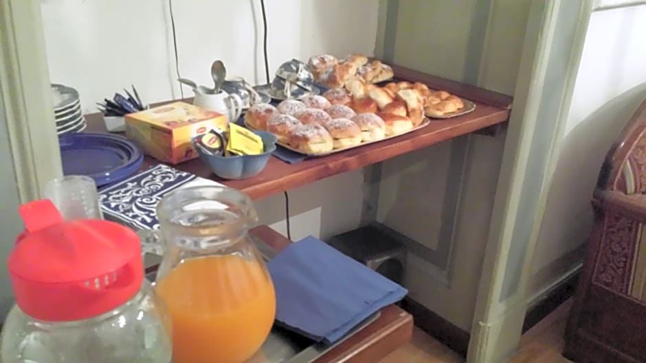 Miseria e Nobilta' Bed and Breakfast