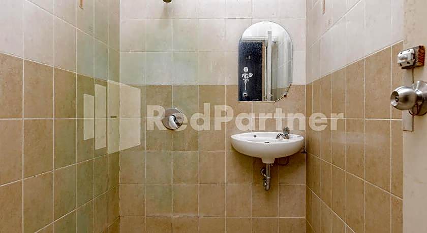 Karawaci Taman Permata Tiga Mitra RedDoorz