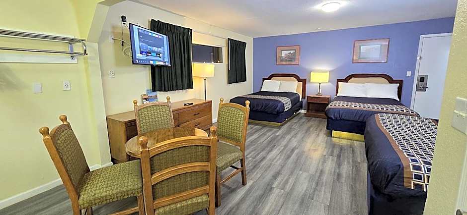 Rodeway Inn & Suites