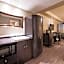 Hotel & Suites Le Dauphin Drummondville