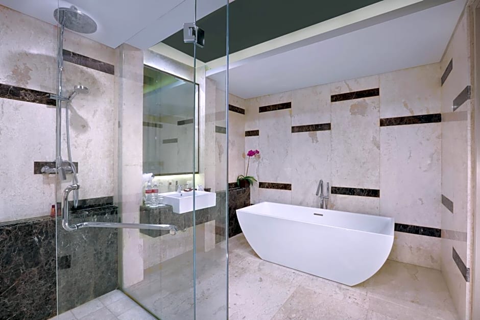 Quest San Hotel Denpasar by ASTON