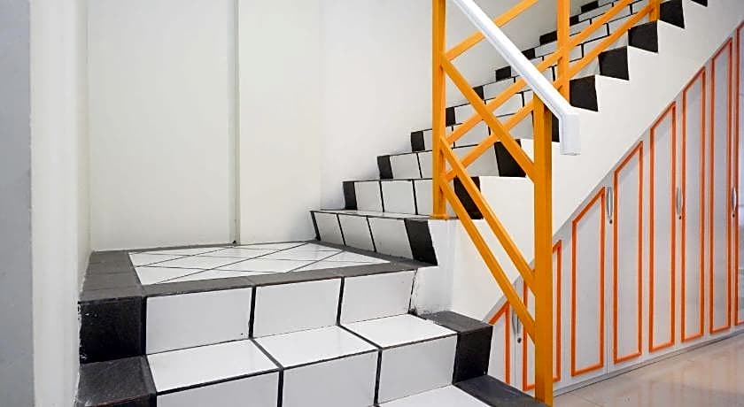 RedDoorz Syariah @ Kelud Sampangan Semarang