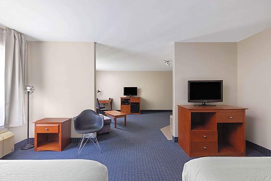 Super 8 by Wyndham Sainte Agathe Des Monts