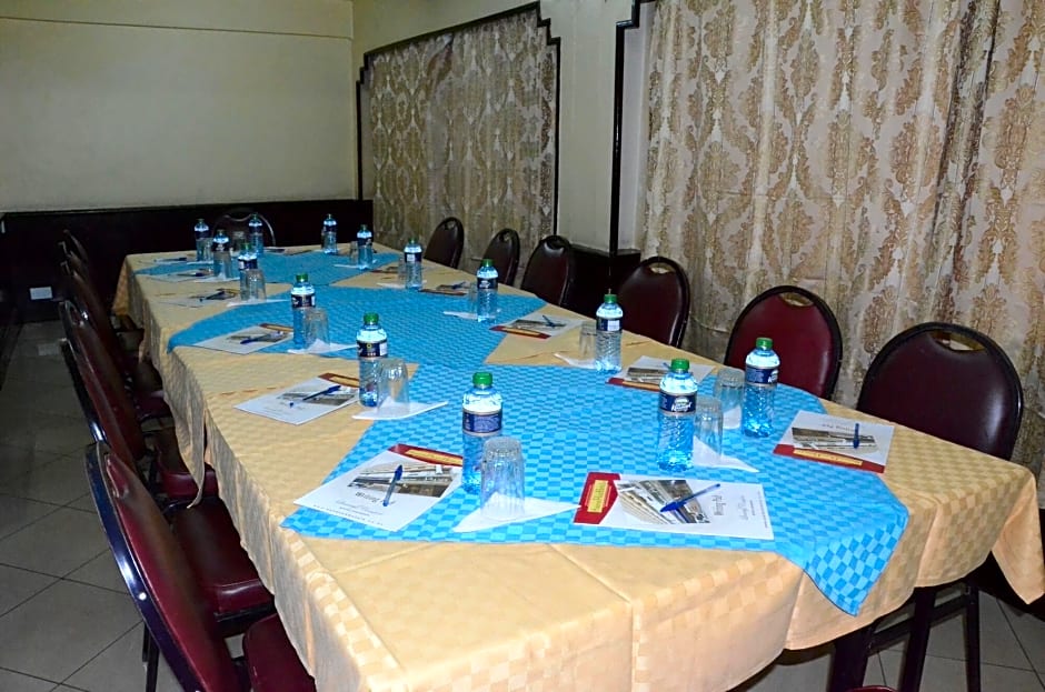 Sandton Palace Hotel