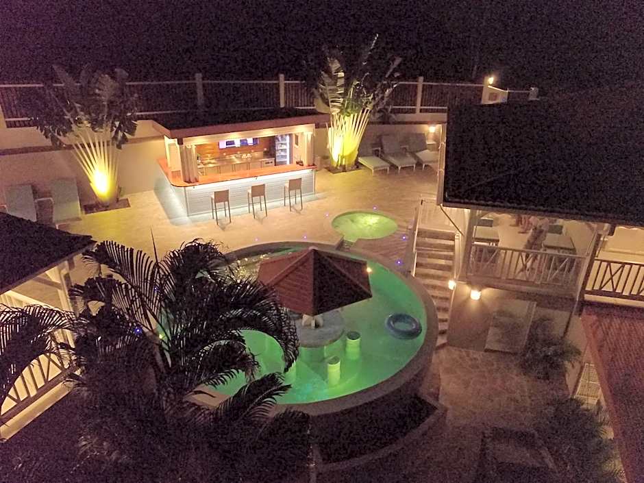 Les Hauts du Cap - Guest House