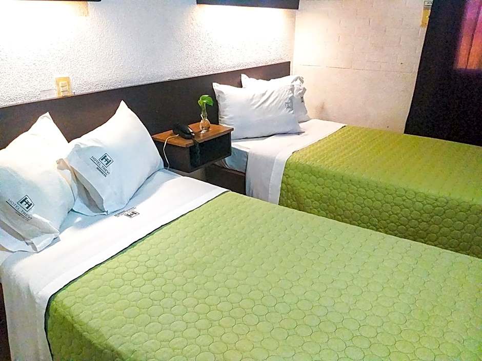 Hotel Trevi