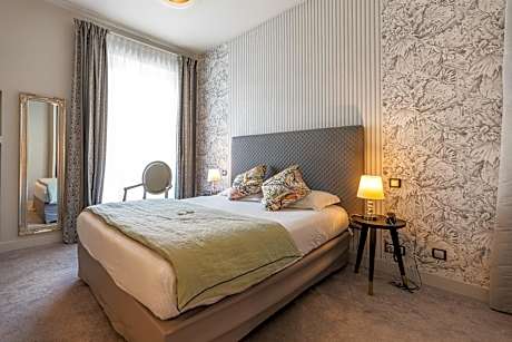 Superior Double Room with City View