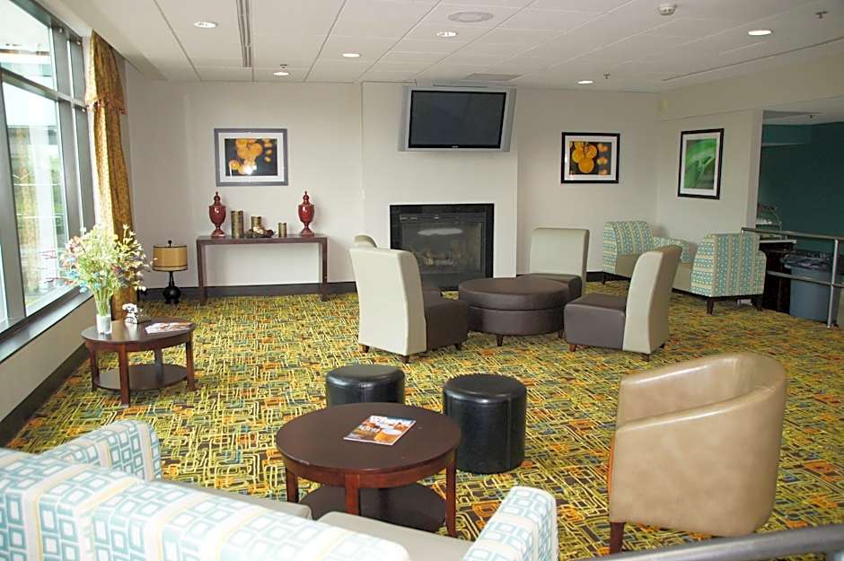Elimwood Hotel, A Ramada by Wyndham