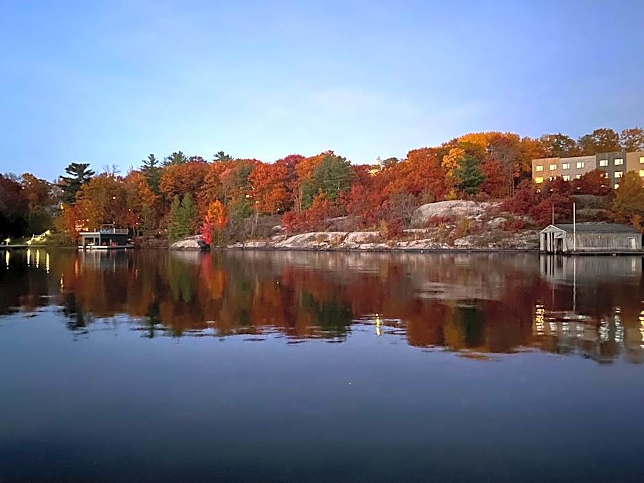 Blue Spruce Bed and Breakfast Muskoka