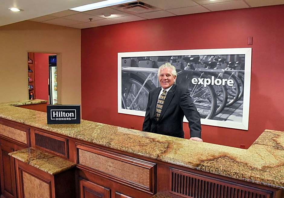 Hampton Inn By Hilton & Suites Youngstown-Canfield, Oh