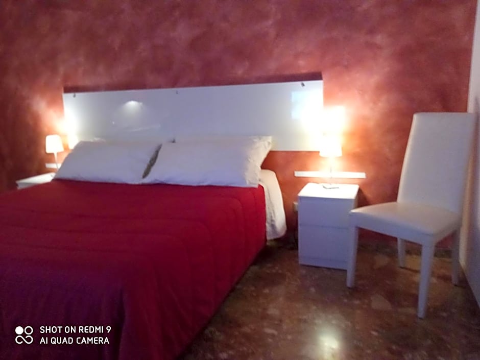 Bed & Breakfast Fontanarossa Airport -Private Parking-