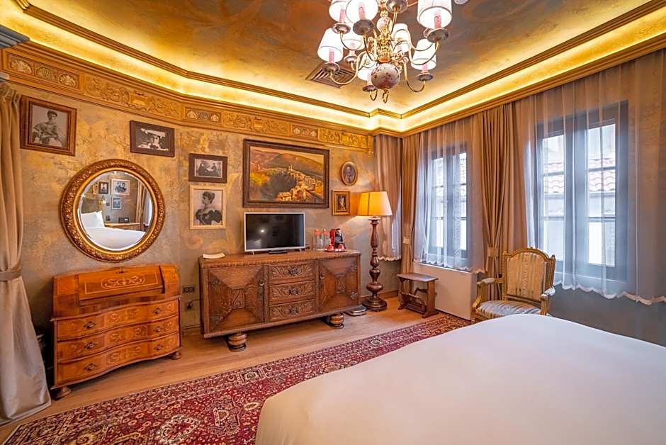 Bey House Royal Hotel