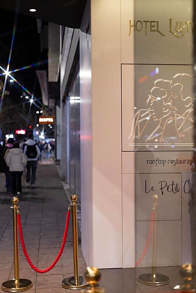 Lumière Hotel Pool & SPA