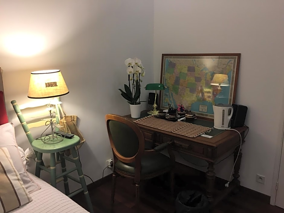 Chambre et salle de bain cocooning labellisée