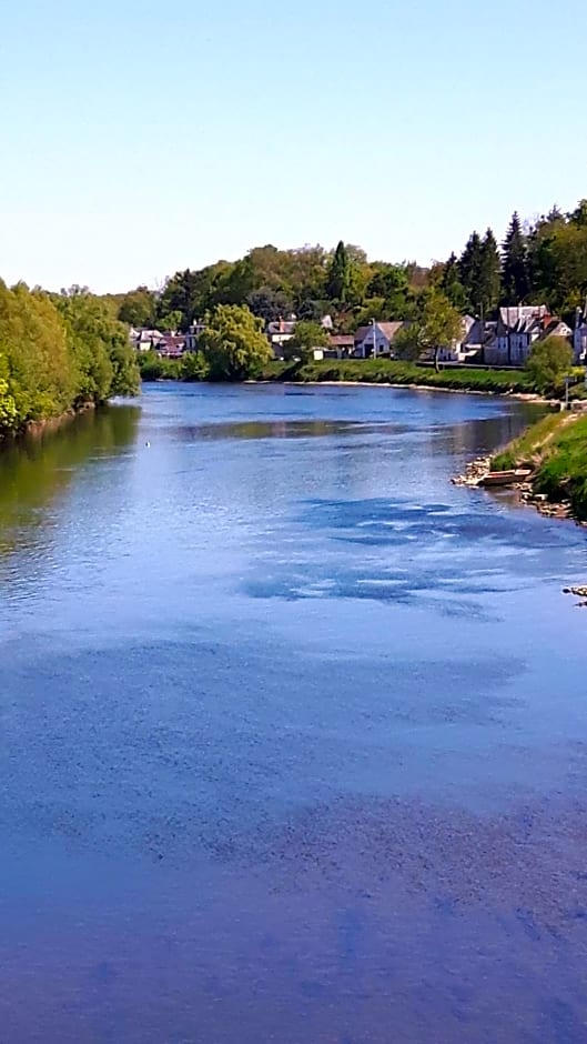 Le CLos Du Vieux Port – Véretz, TN