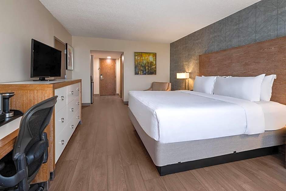 Wyndham Indianapolis Airport