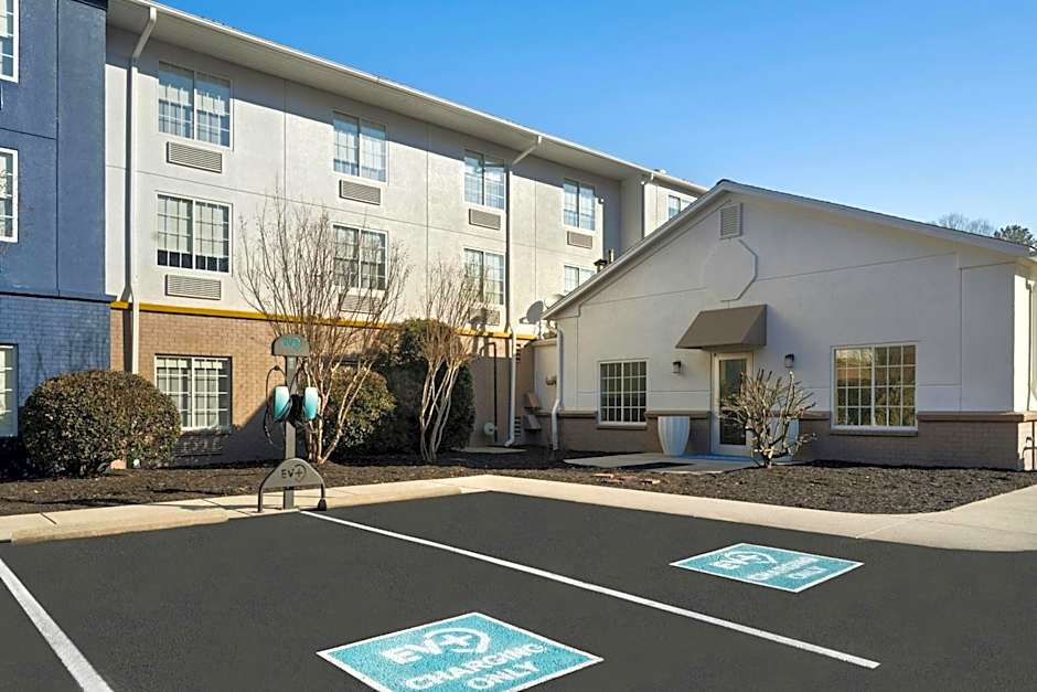 City Express by Marriott Danville