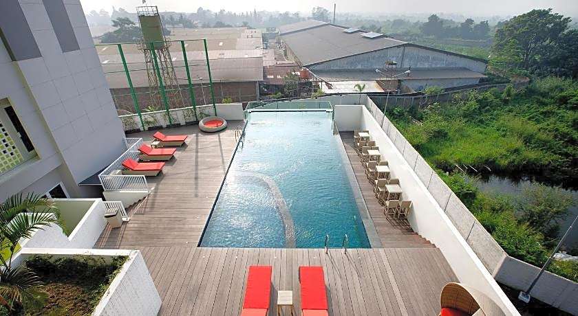 Shakti Hotel Bandung