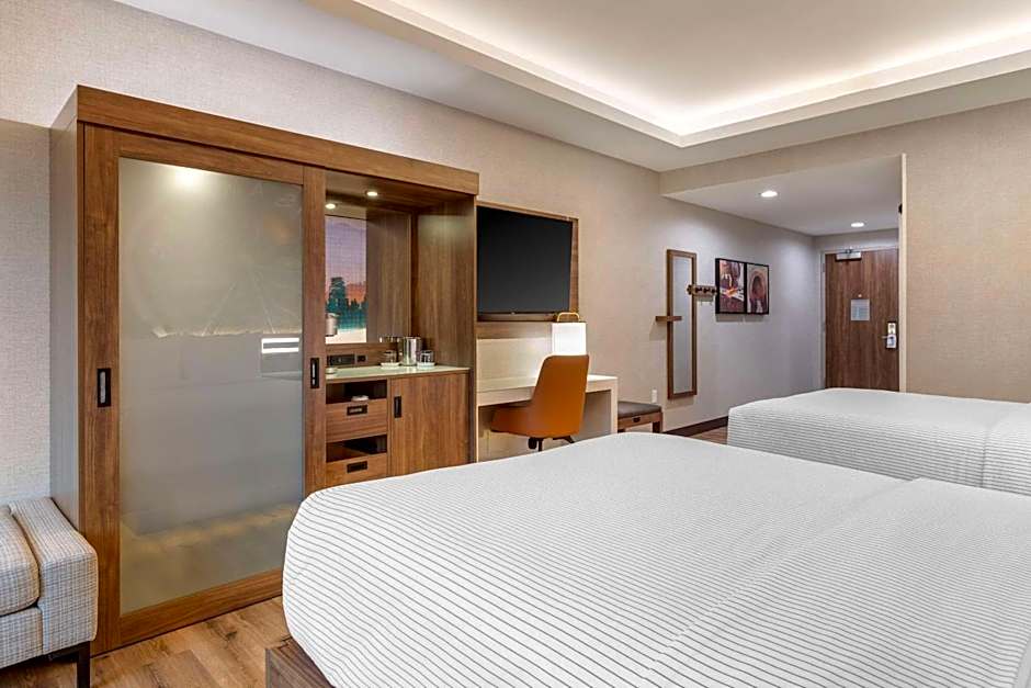 Cambria Hotel Pigeon Forge