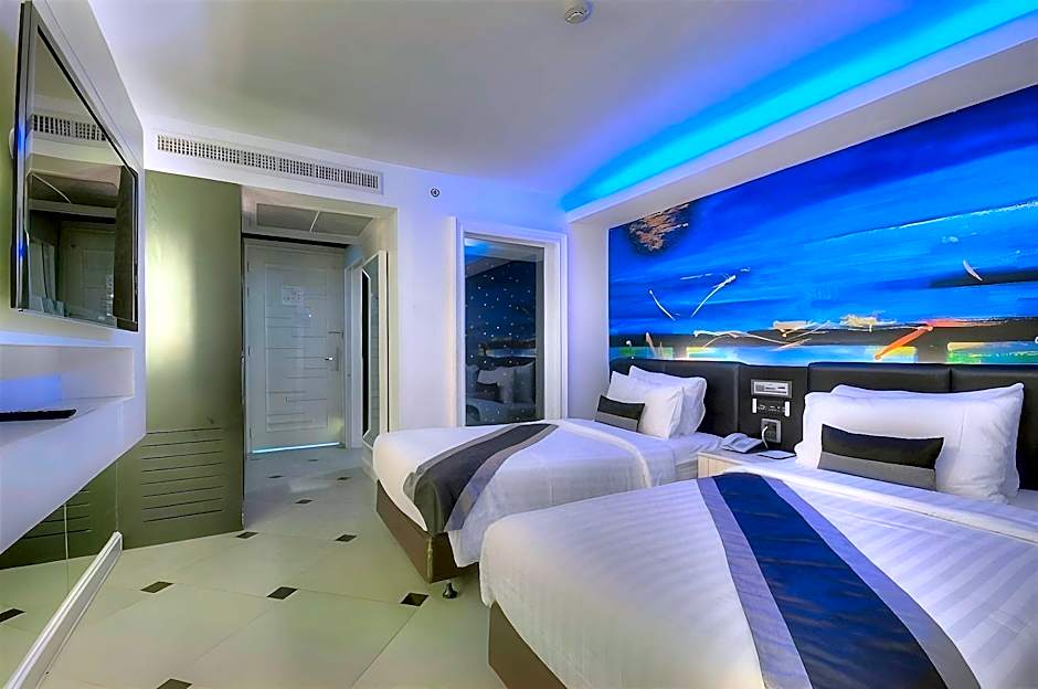 Aspira Skyy Sukhumvit 1