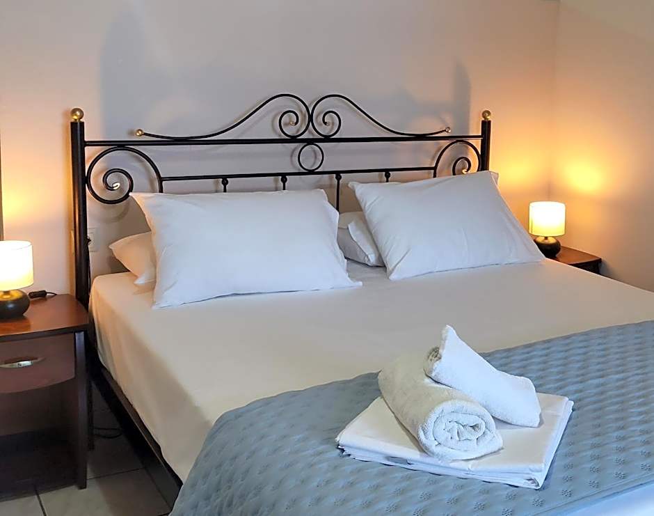 Captain Nick Aparthotel