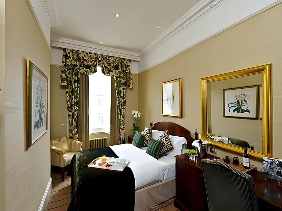 The Colonnade London