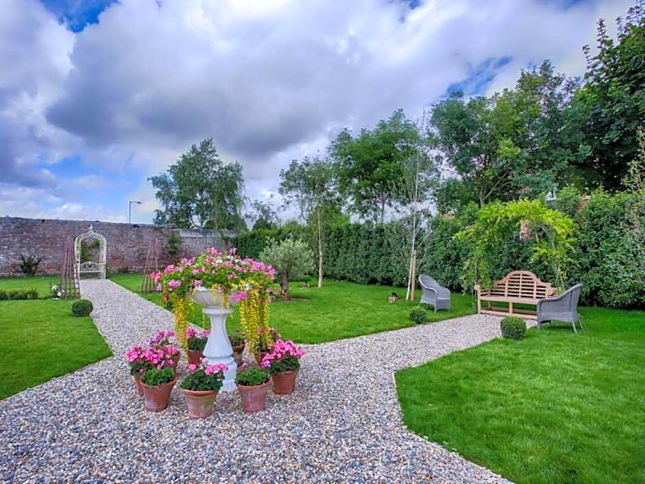 The Village Hotel, Bar and Restaurant