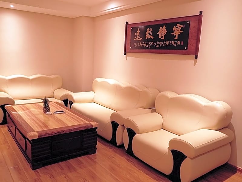 GreenTree Inn HePu Huanzhu South Road Transit Center Express Hotel