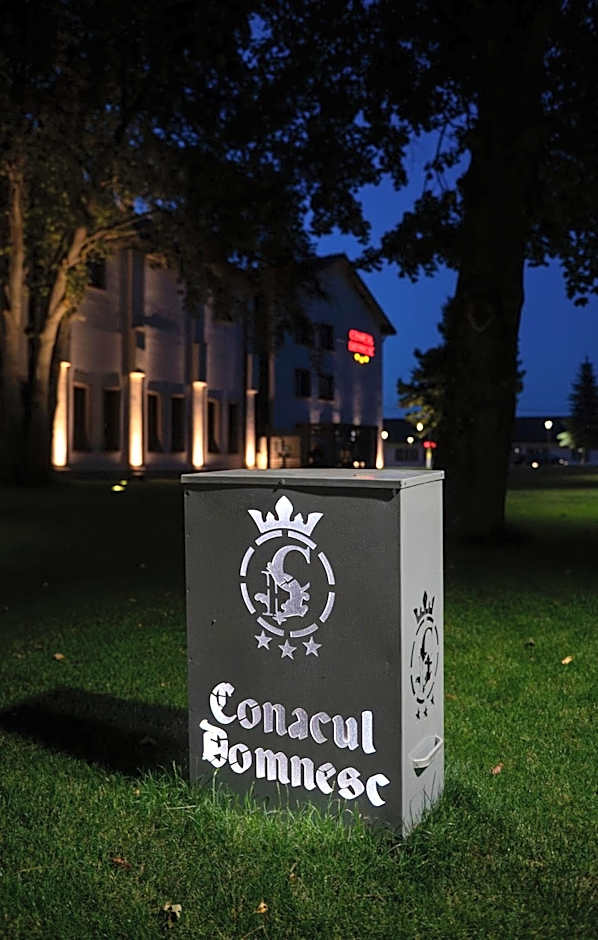 Conacul Domnesc