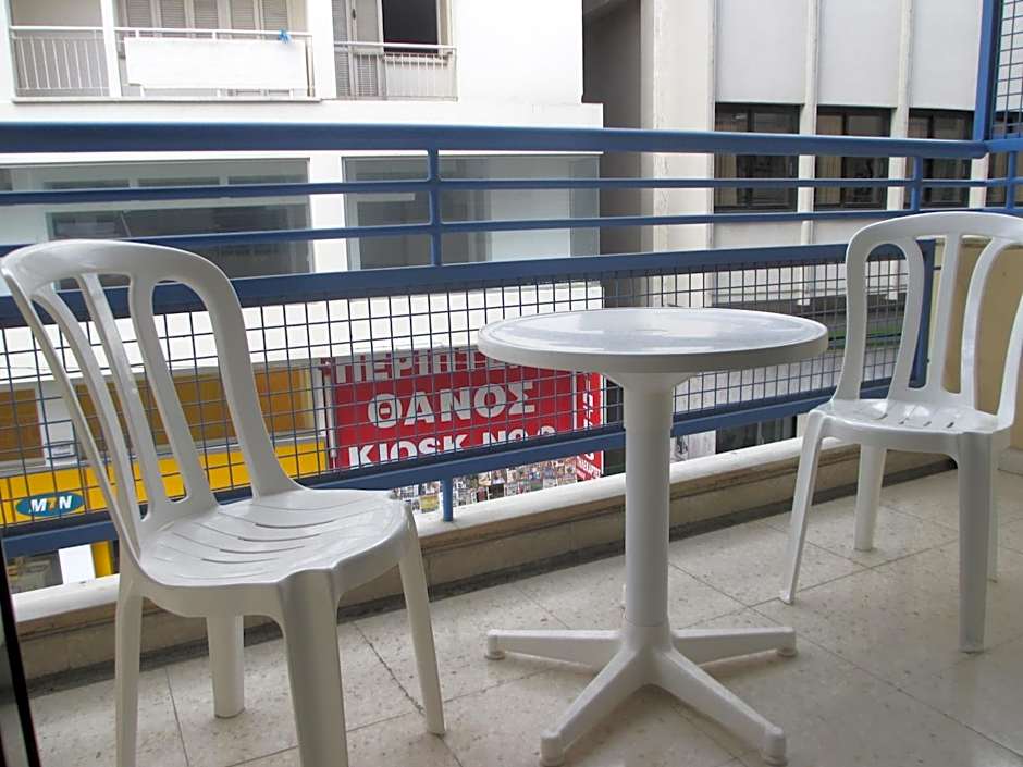 Atrium Zenon Hotel Apartments