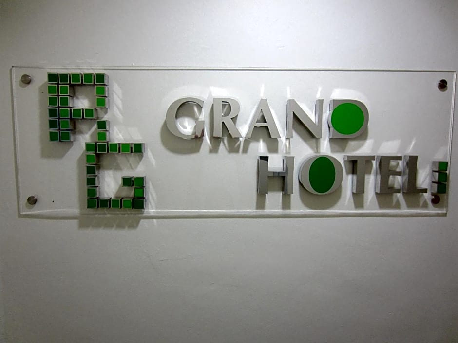 Rg Grand Hotel