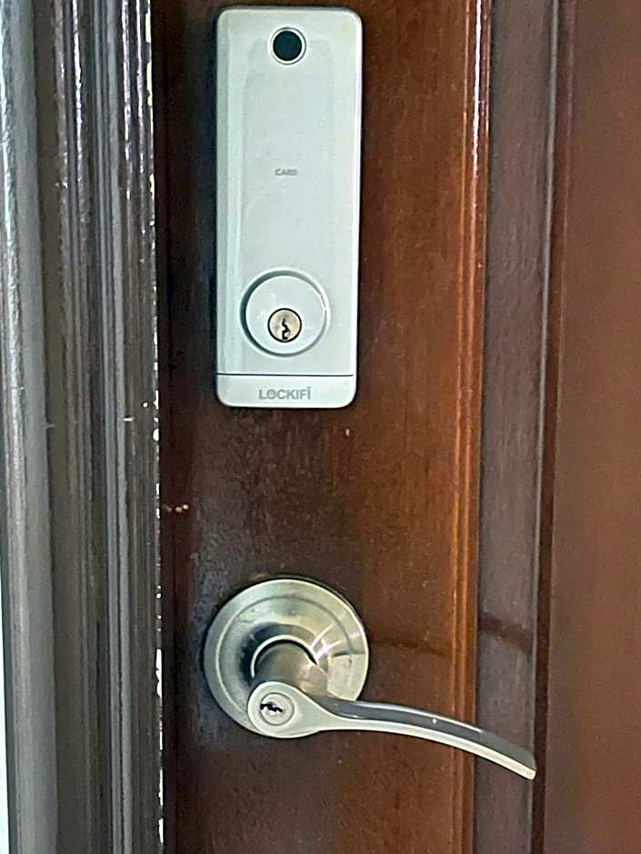 3 Pax Charming Foggy Cold Breeze, Cozy Gardenville Hotel