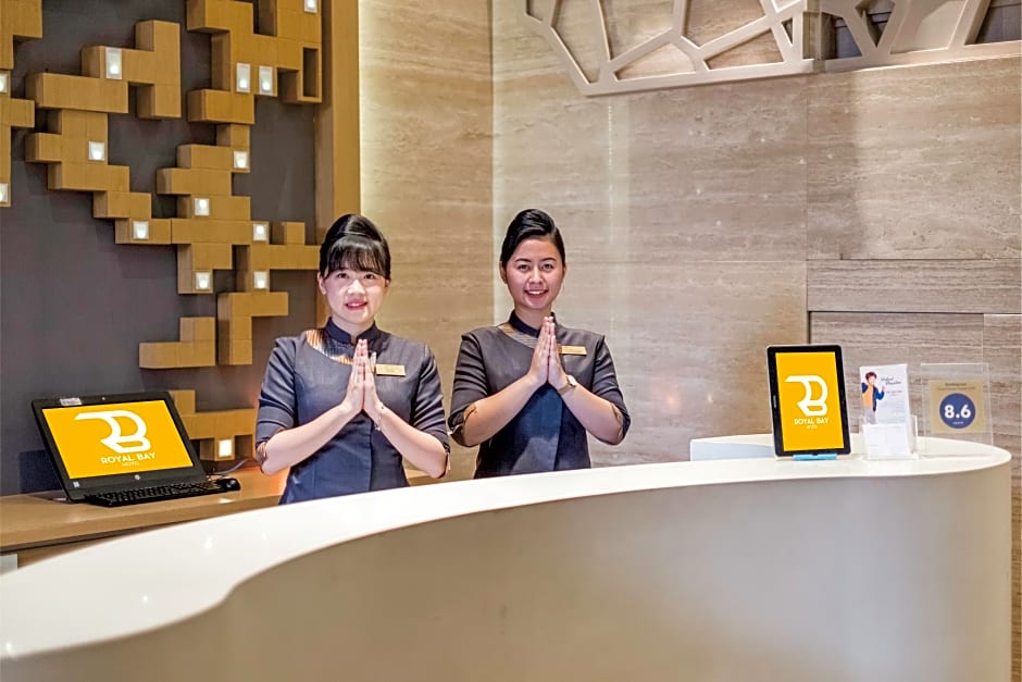 Royal Bay Hotel Makassar