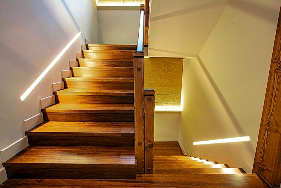 Hotel Poeta Jorge Manrique