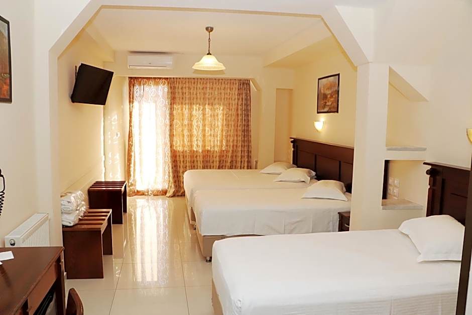 Hotel Kosta Famissi
