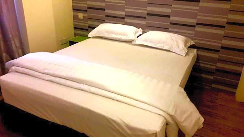 MY FAMILY HOTEL