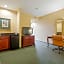 OYO Hotel St Louis Downtown City Center MO