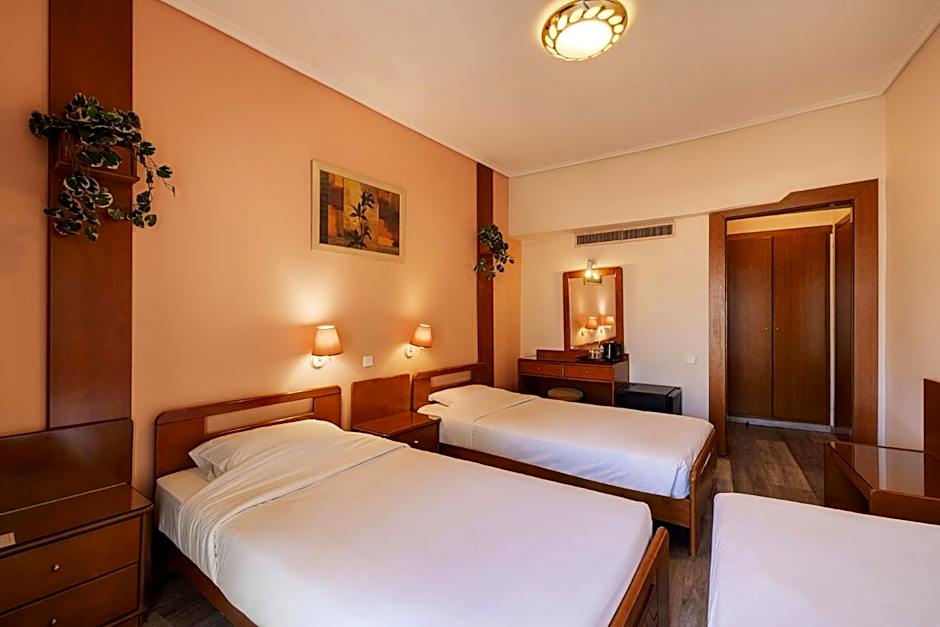 Xenophon Hotel
