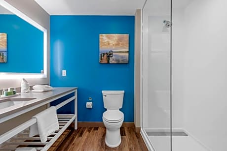 Corner King Suite with Sofa Bed - Non-Smoking