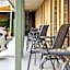 Garden City Motor Inn