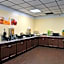 Quality Inn & Suites Gulf Breeze Bayside near Pensacola Beach