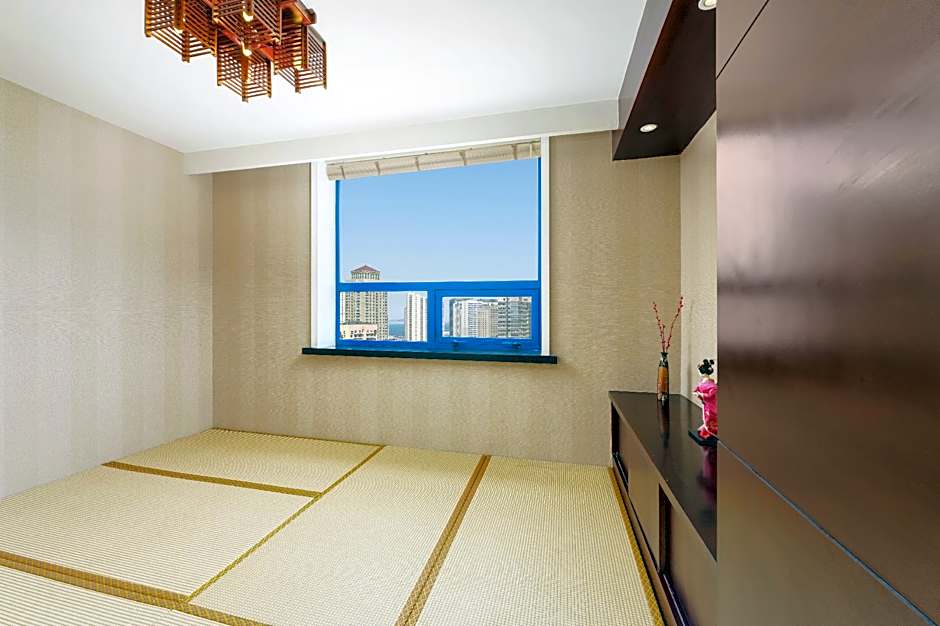 Holiday Inn Express City Centre Dalian By IHG