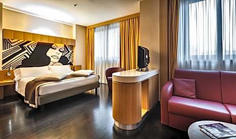 1 Bedroom Suite with living area 1 King bed and sofa